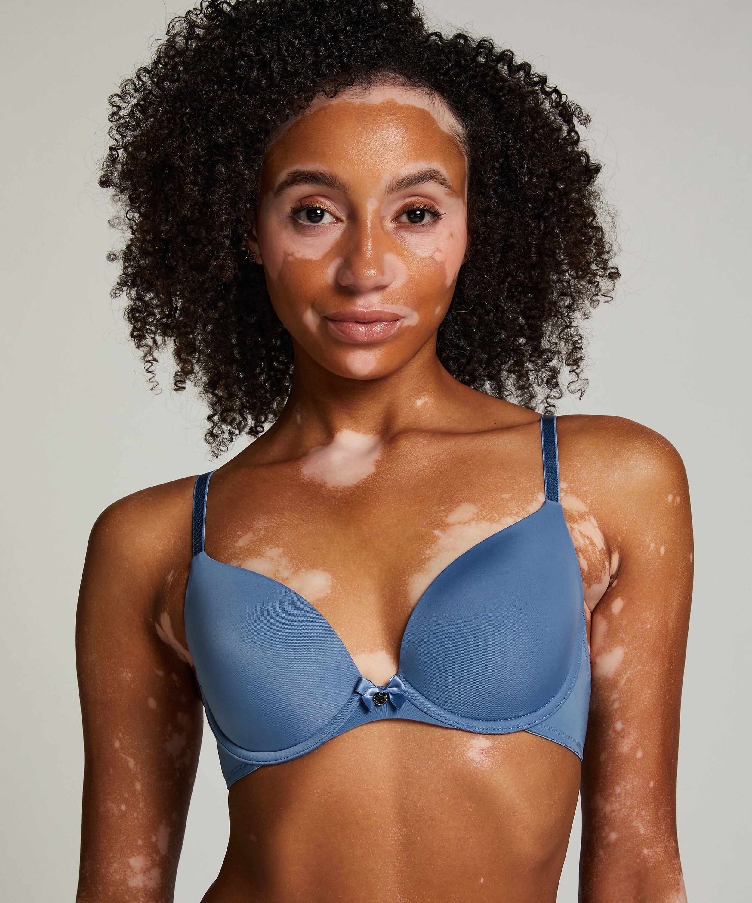 Soutien-gorge à armatures préformé Plunge, Bleu Soutien-gorge à armatures préformé Plunge, Bleu