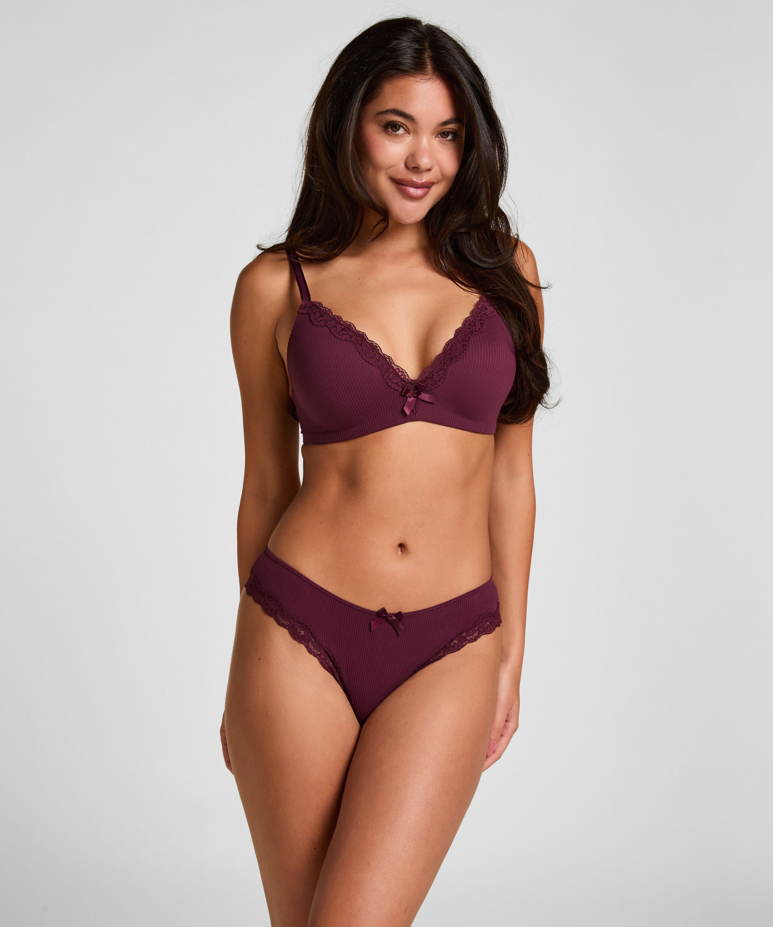 Slip brésilien Lola, Violet