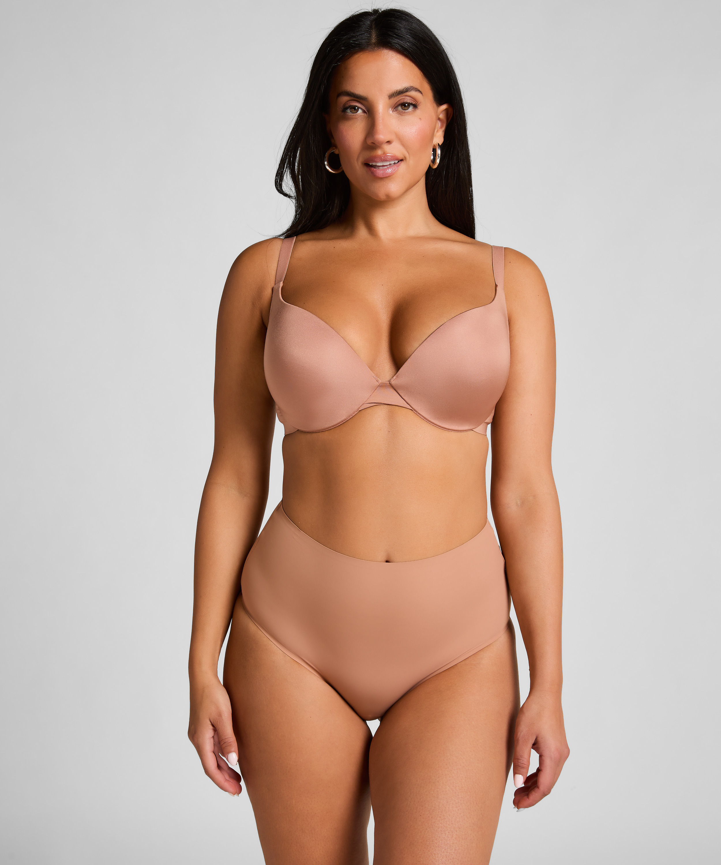 Soutien-gorge à armatures préformé push-up Smooth, Marron, main