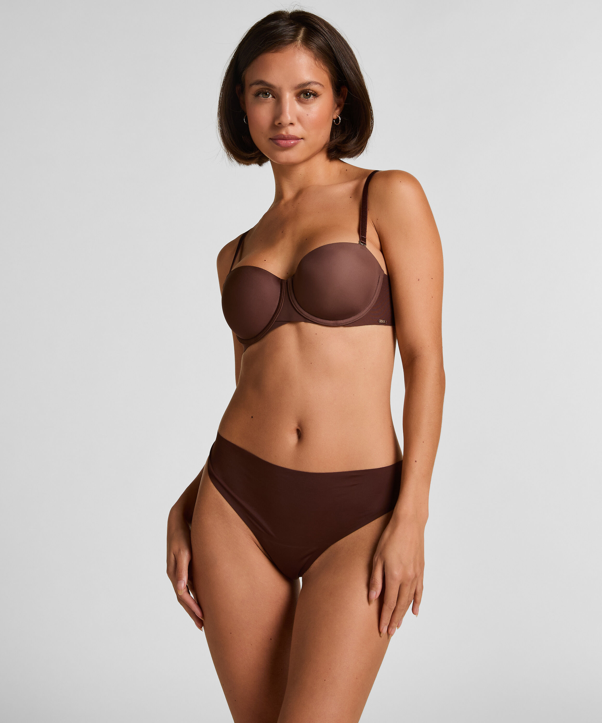 String échancré Invisible, Marron