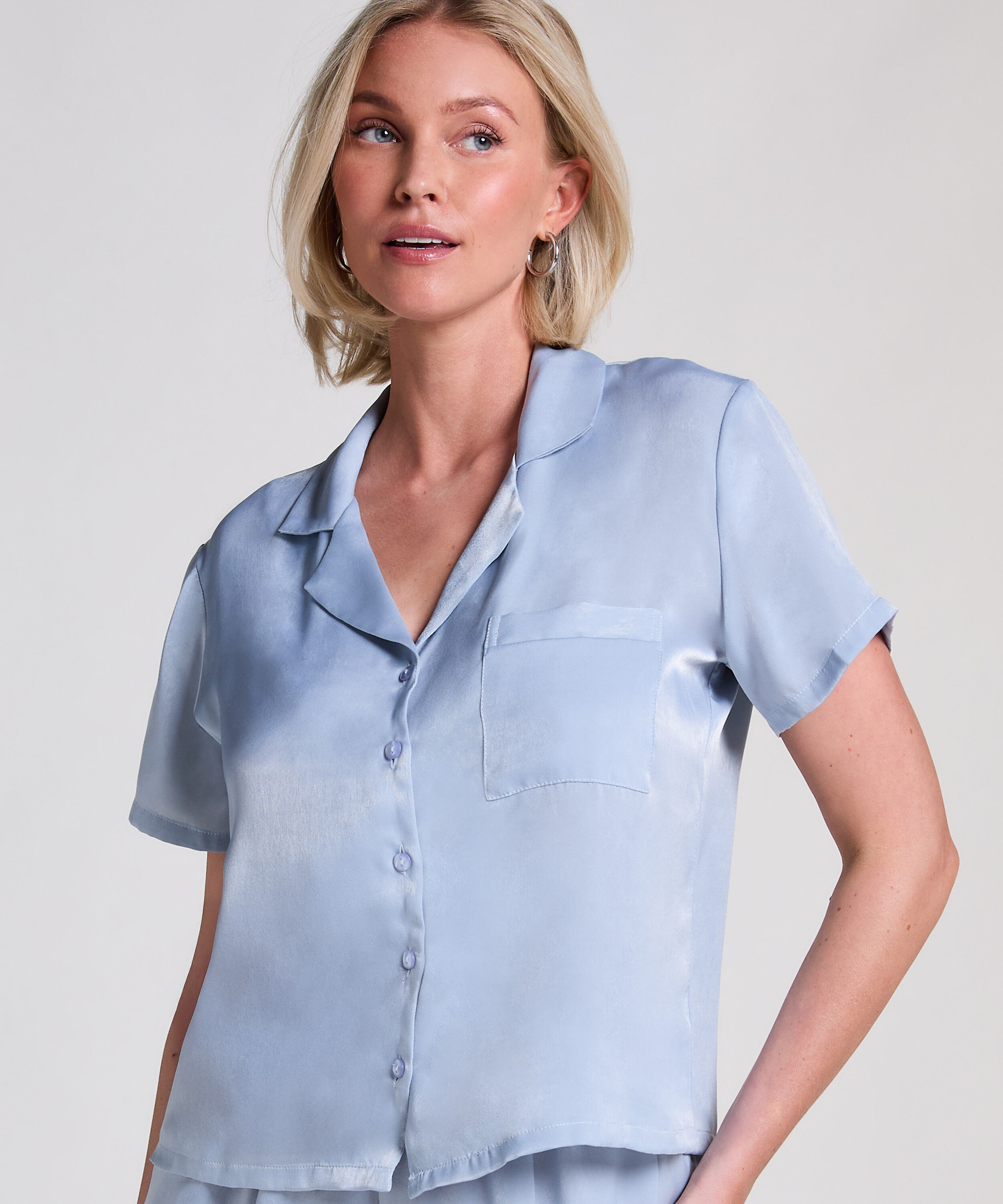 Veste à manches courtes en satin, Bleu