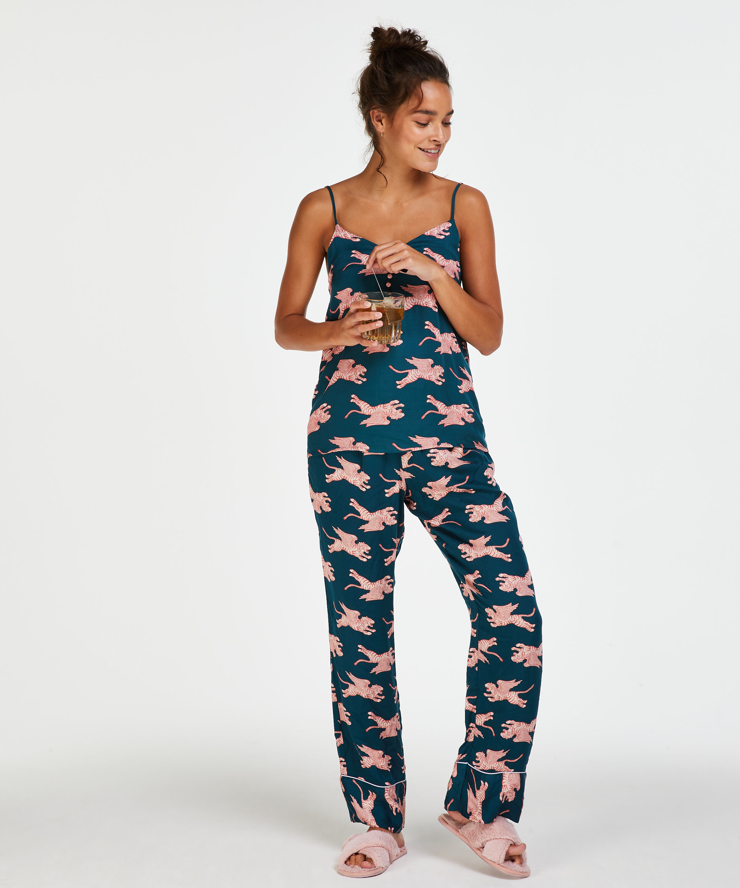 Cami Tiss&eacute;, Bleu