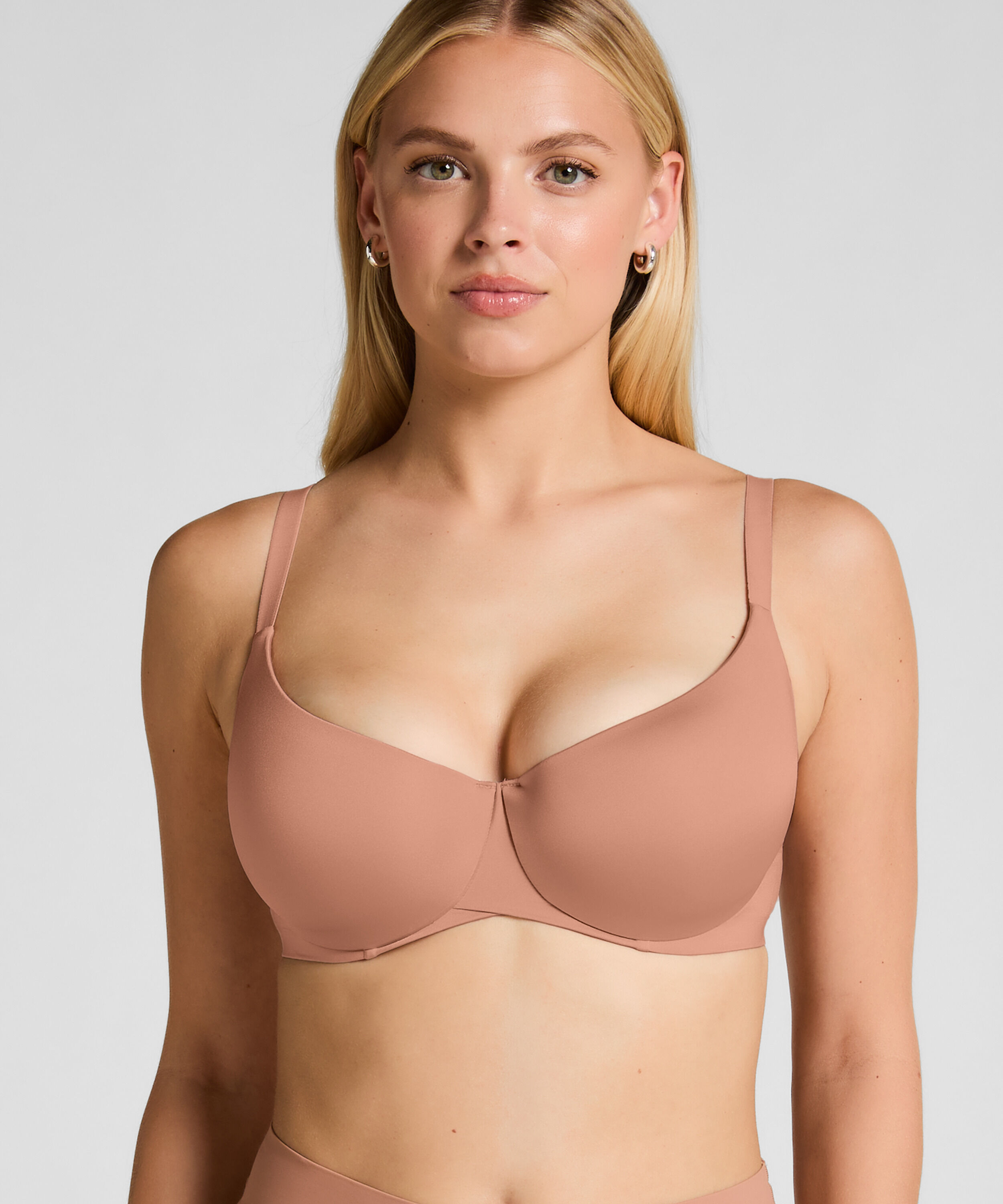 Soutien-gorge à armatures préformé Smooth
