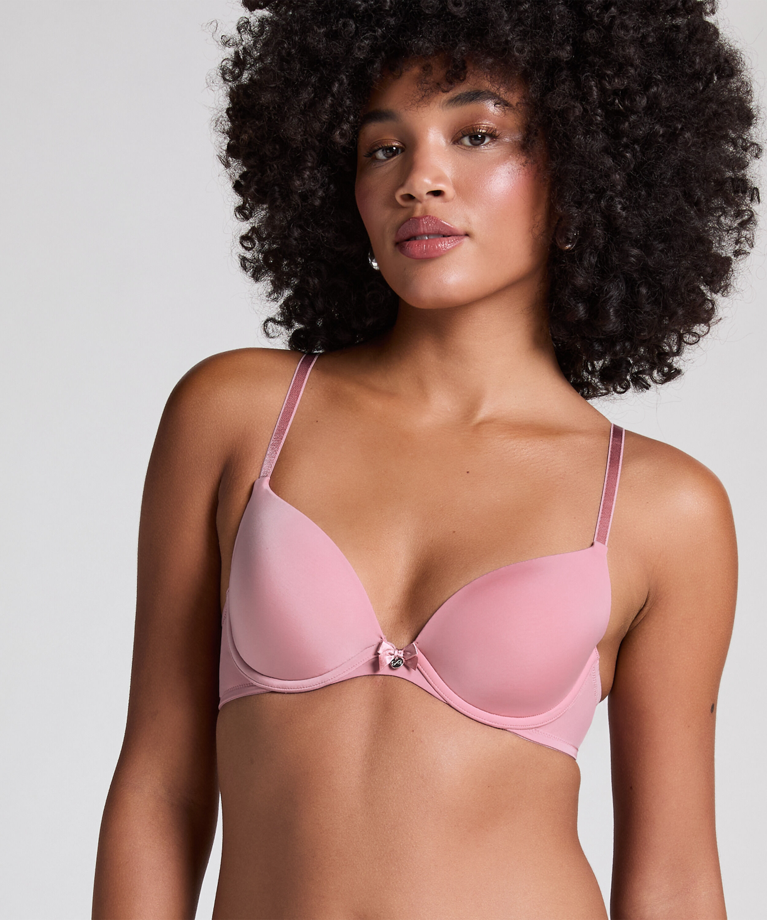 Soutien-gorge à armatures préformé Plunge