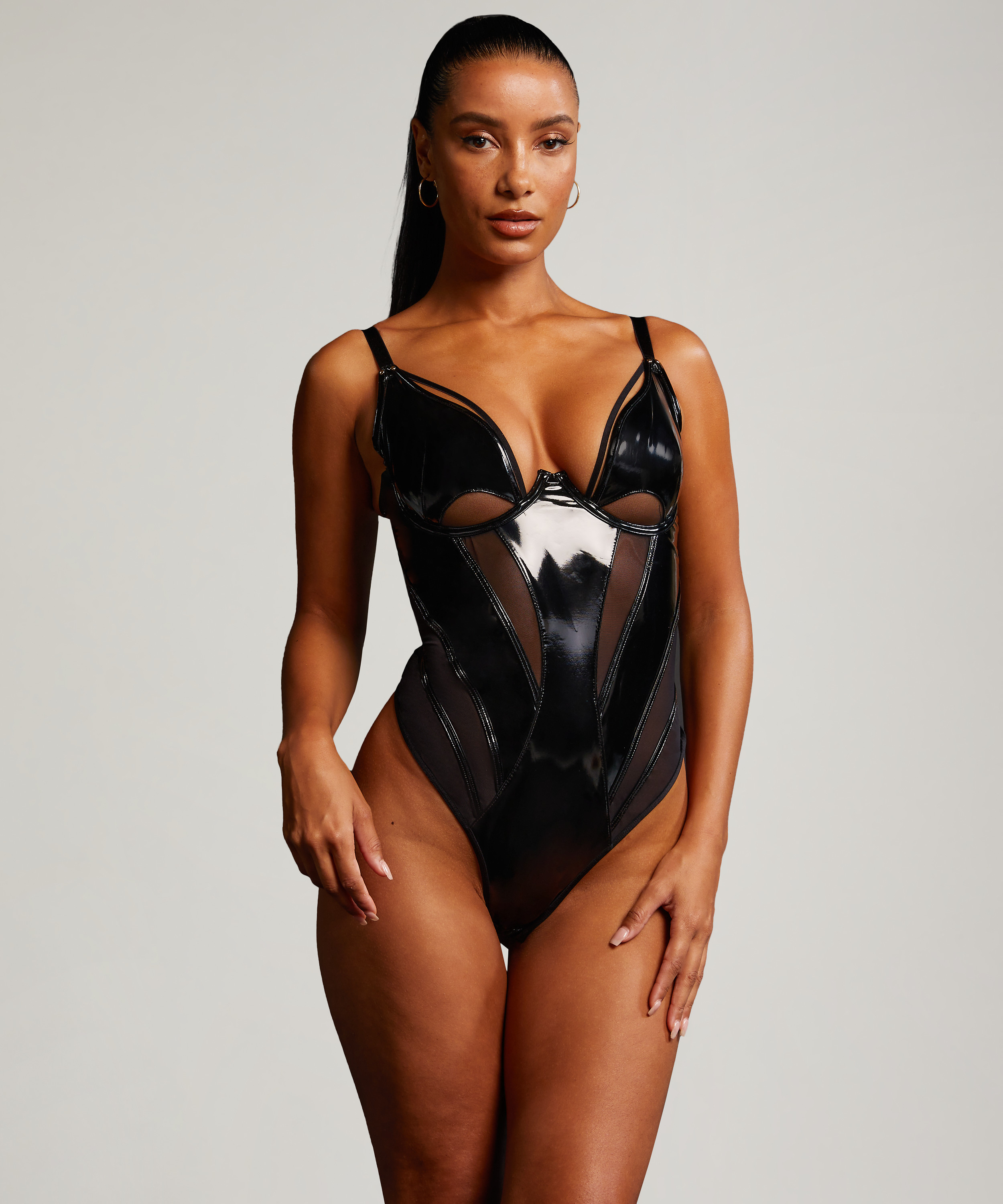 Body Seductress, Noir, main