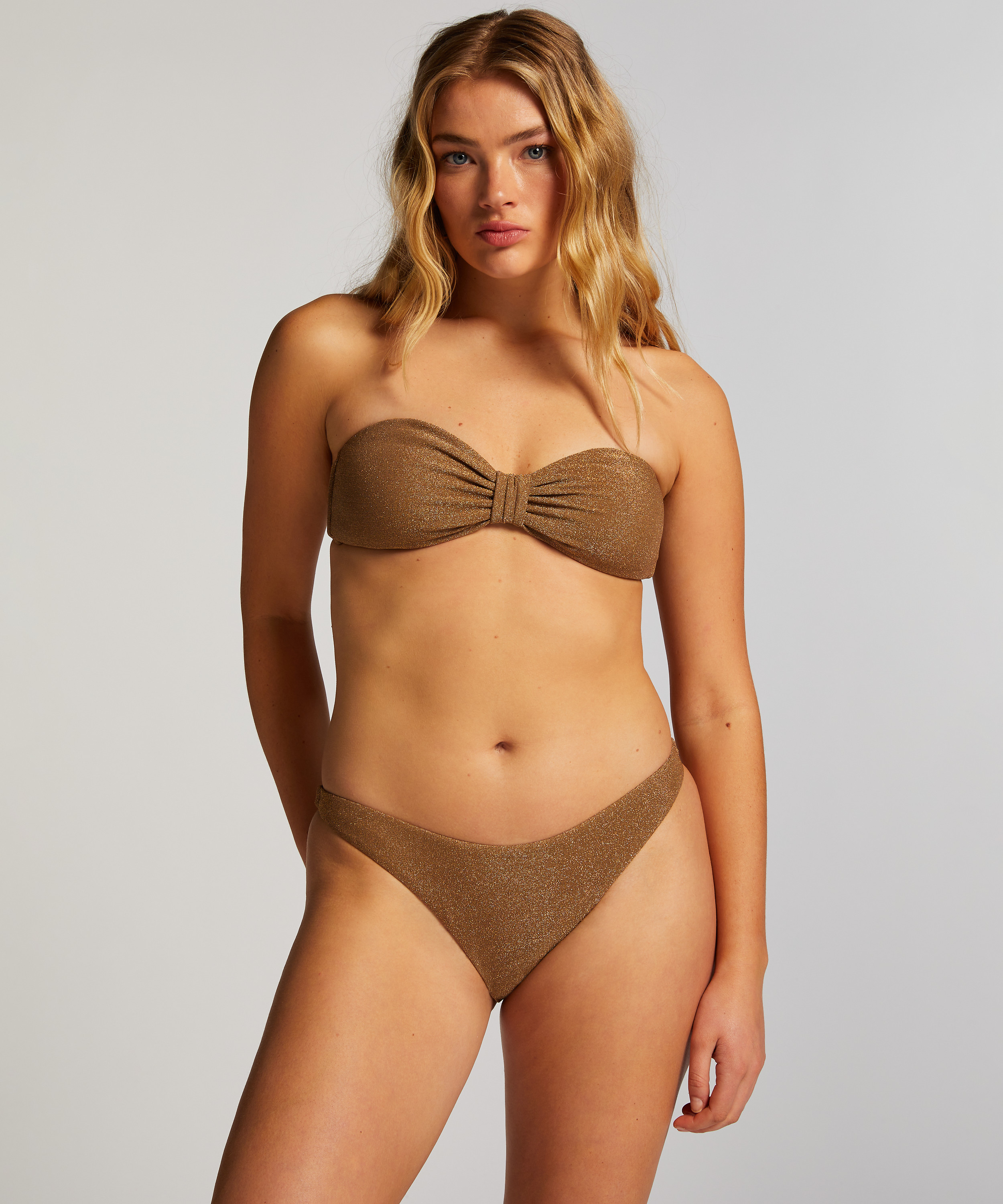 Slip de Bikini Échancrés Goldie Shimmer, Jaune, main