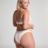 Bas de bikini échancré en crochet, Blanc