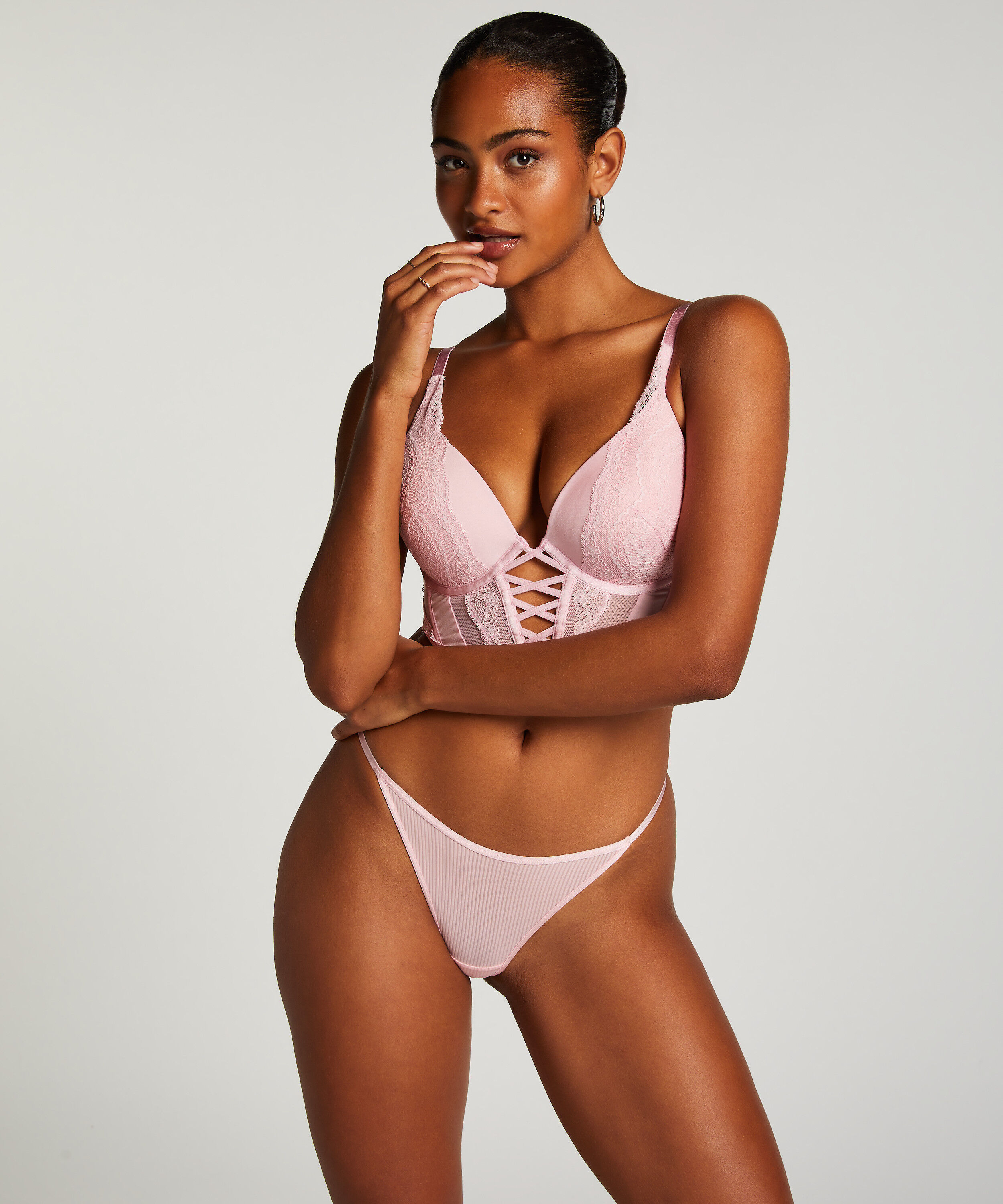 Slip brésilien jambes hautes Kaiden, Rose