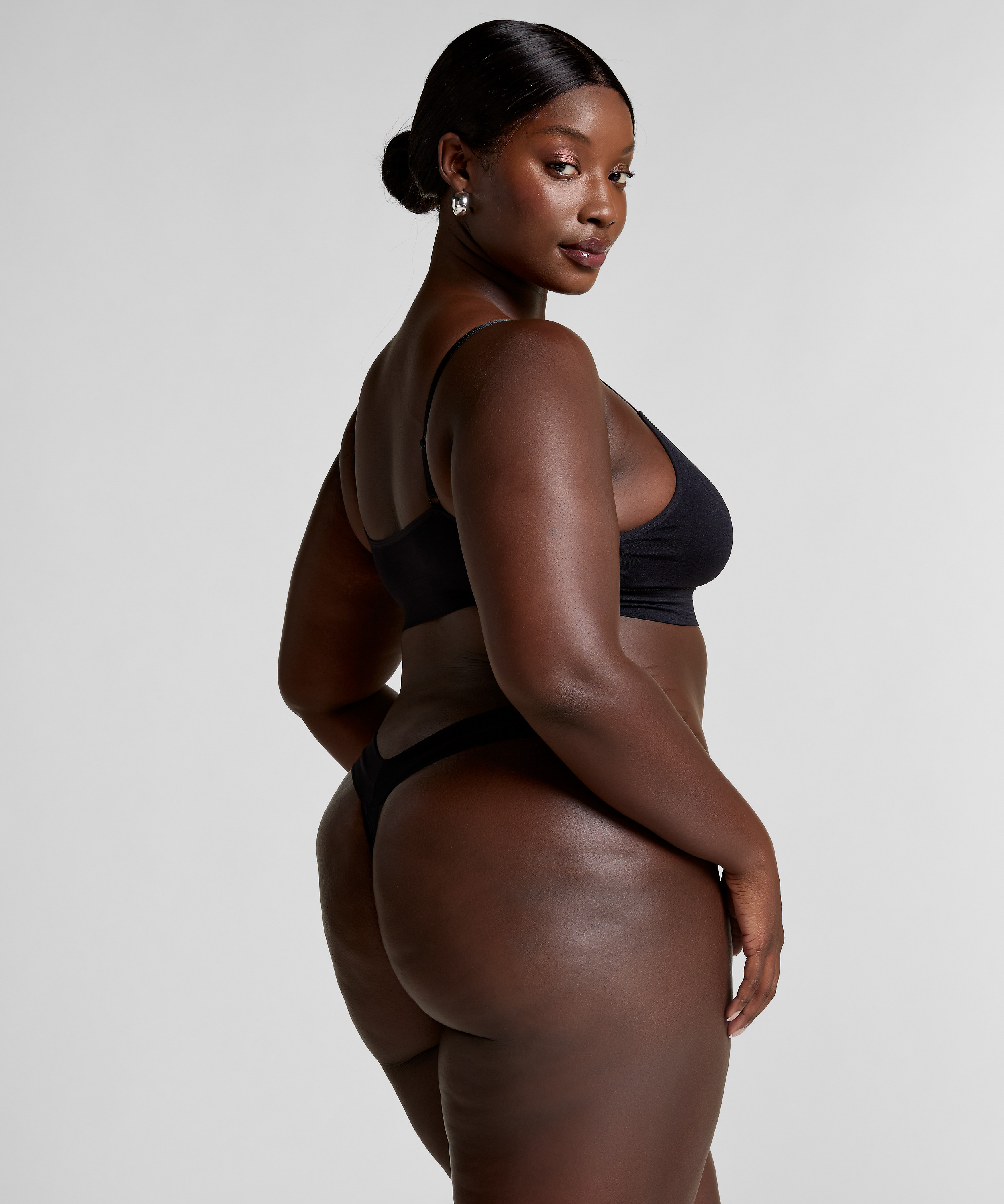 String Dide, Noir, main