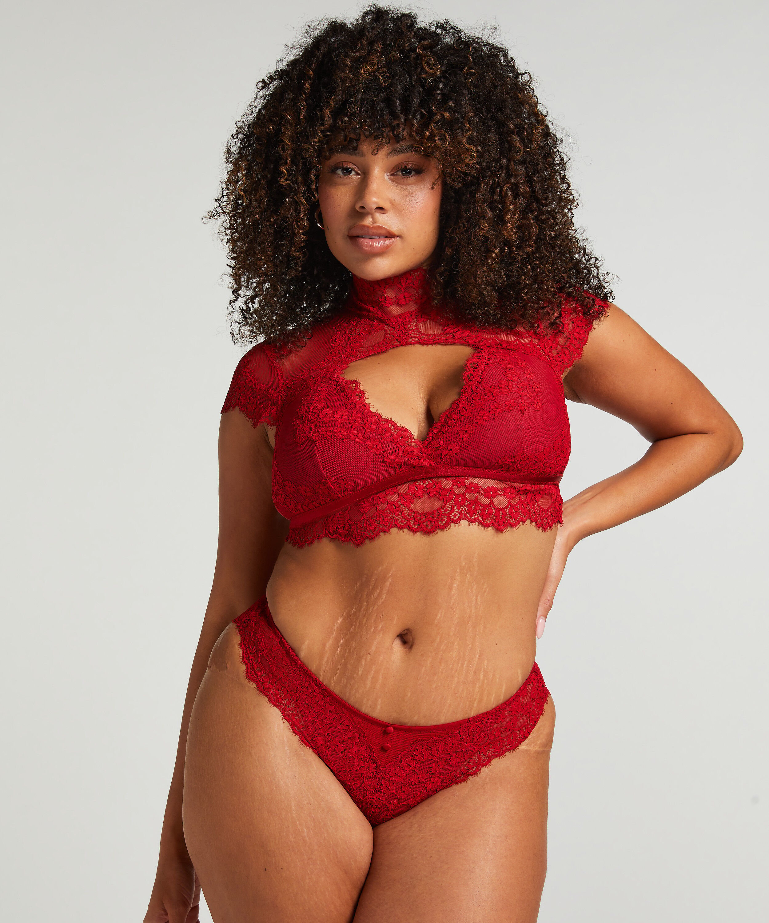 Slip brésilien Daisy, Rouge