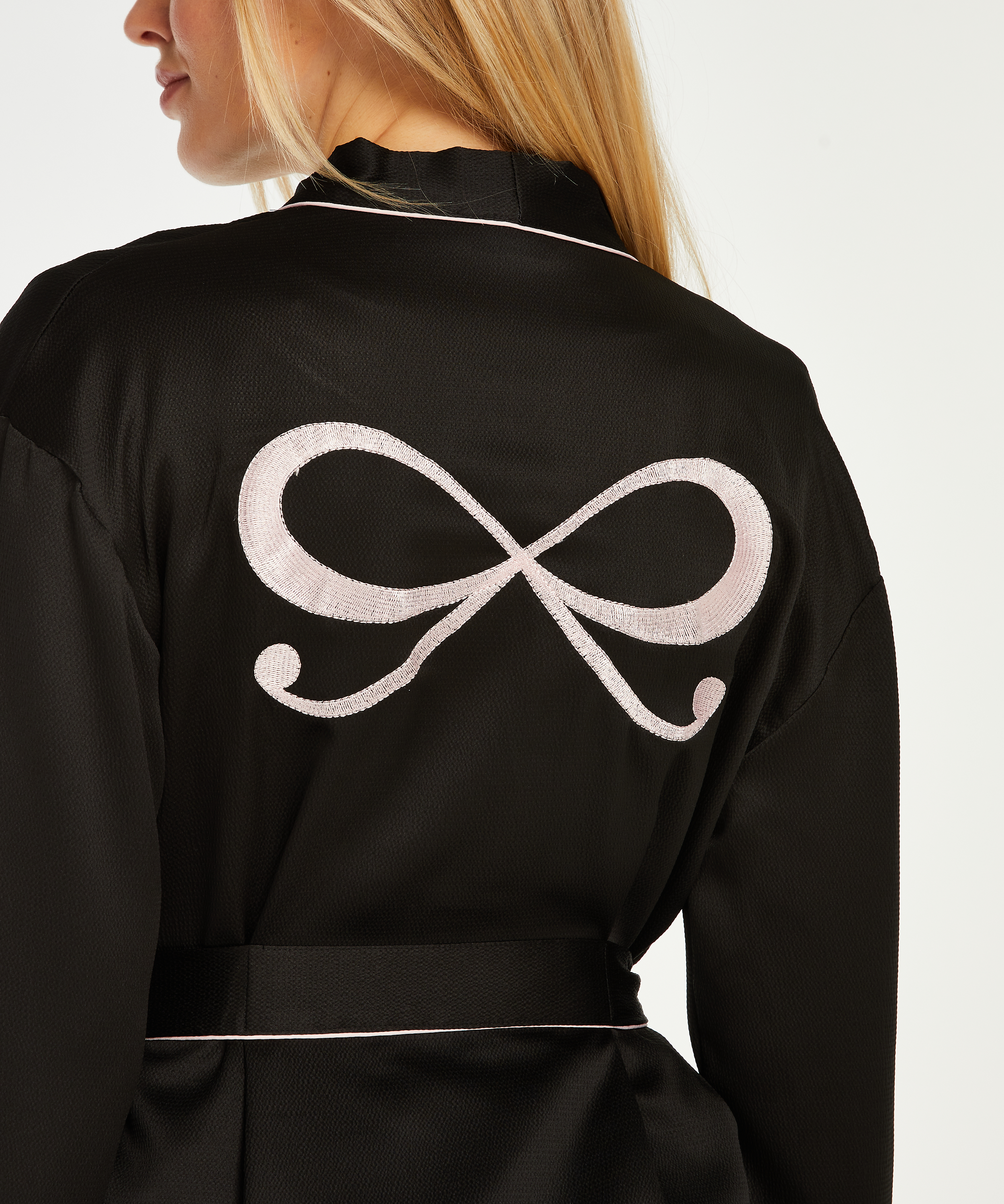 Kimono Satin, Noir, main