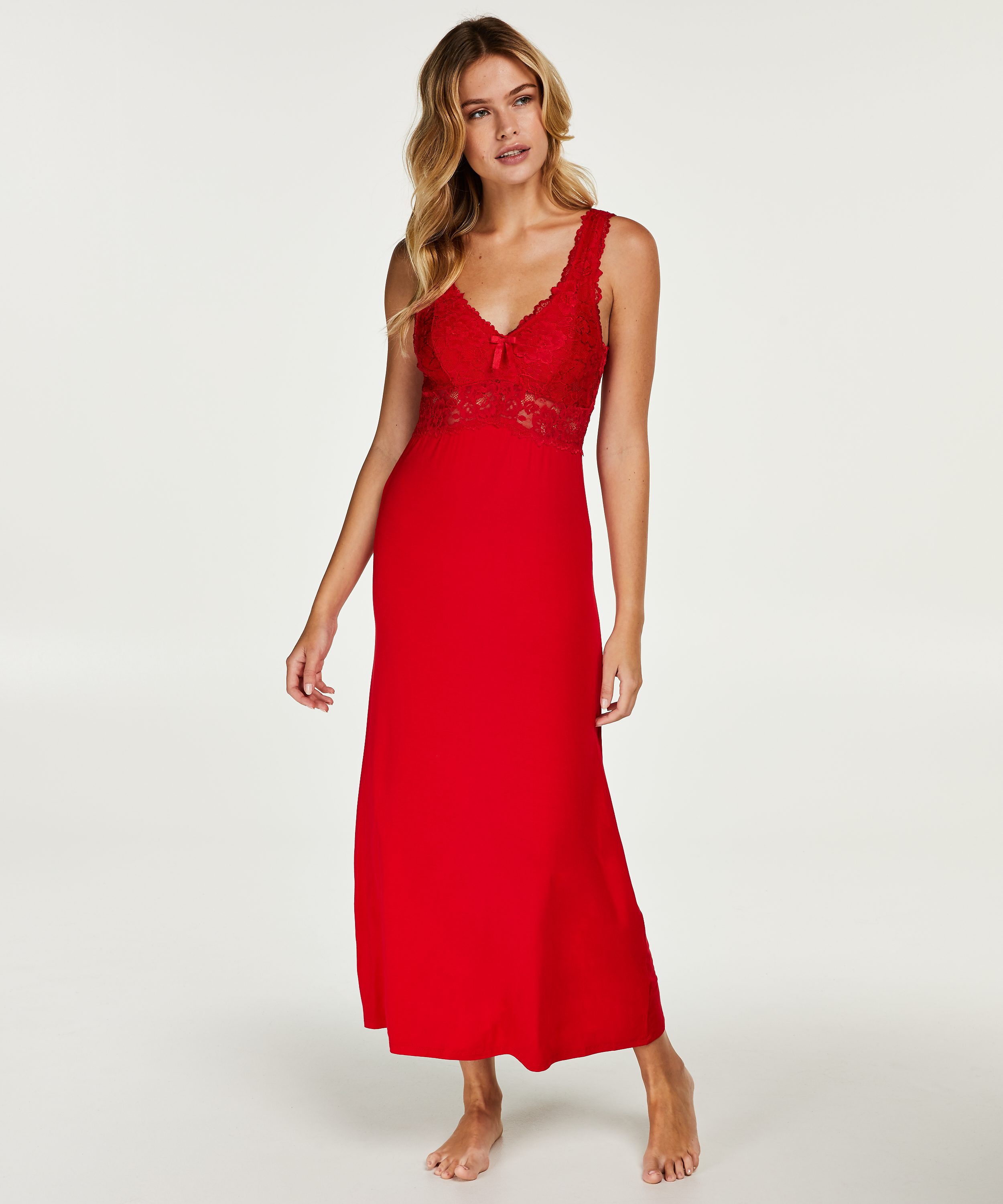 Longue nuisette Modal Lace, Rouge, main