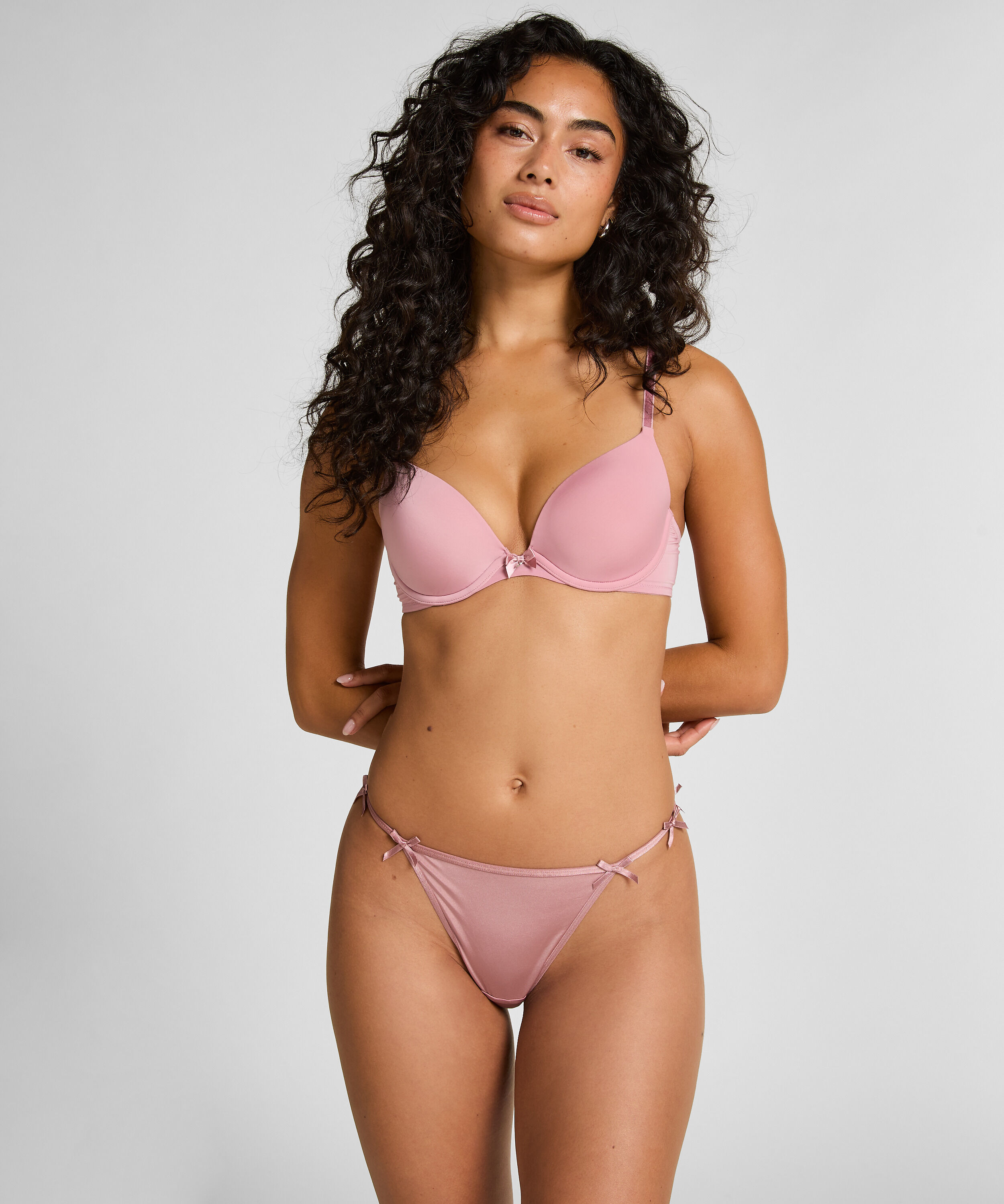 String Cutie, Violet