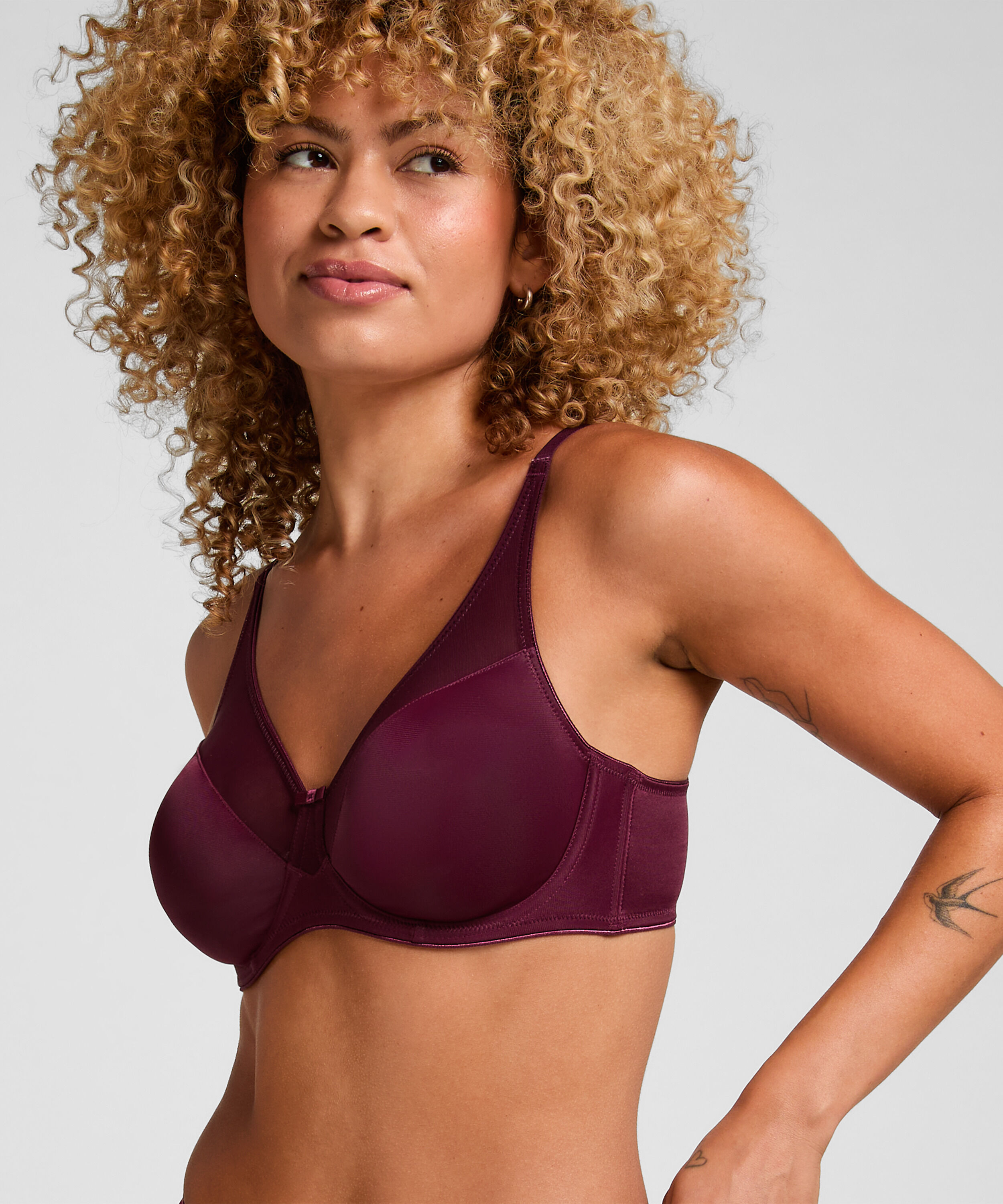 Soutien-gorge à armatures non-préformé minimiseur Nina