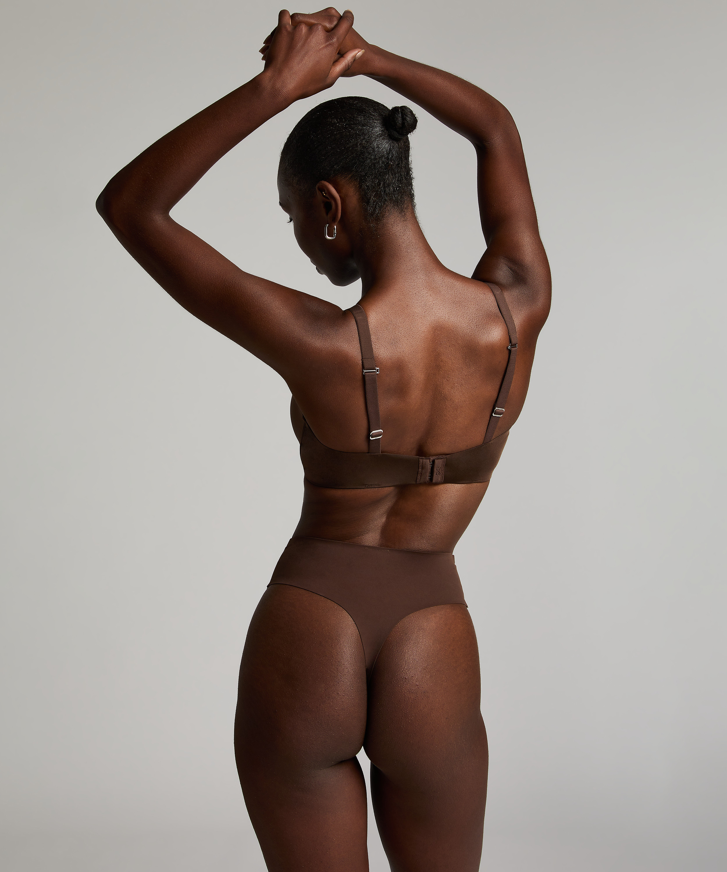 Soutien-gorge à armatures non-préformé Smooth, Marron, main