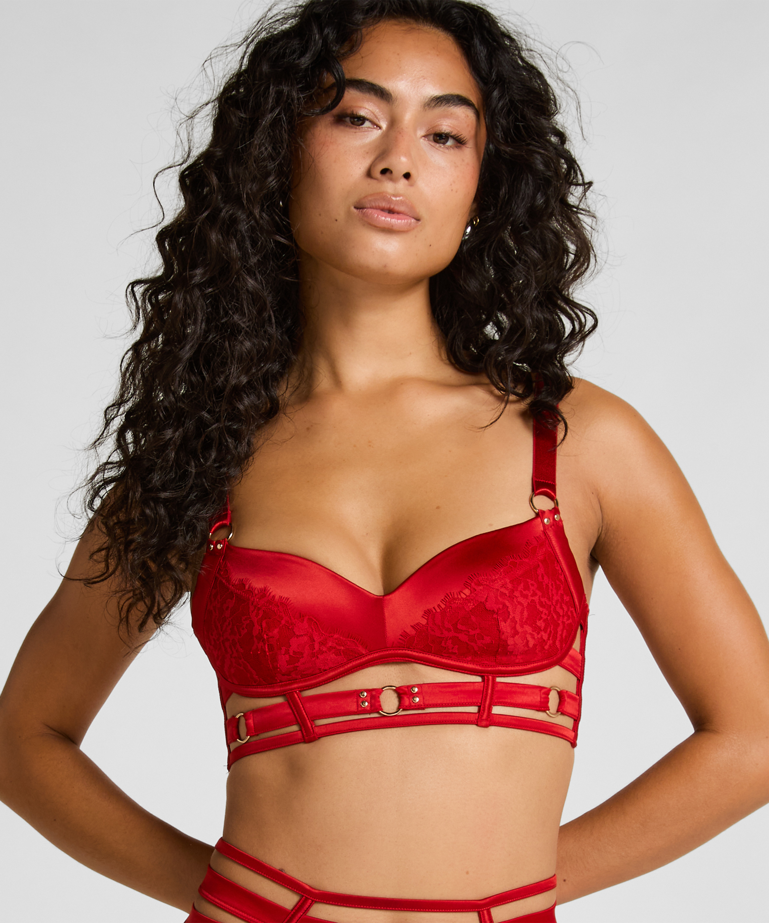 Brassière Noeki, Rouge, main