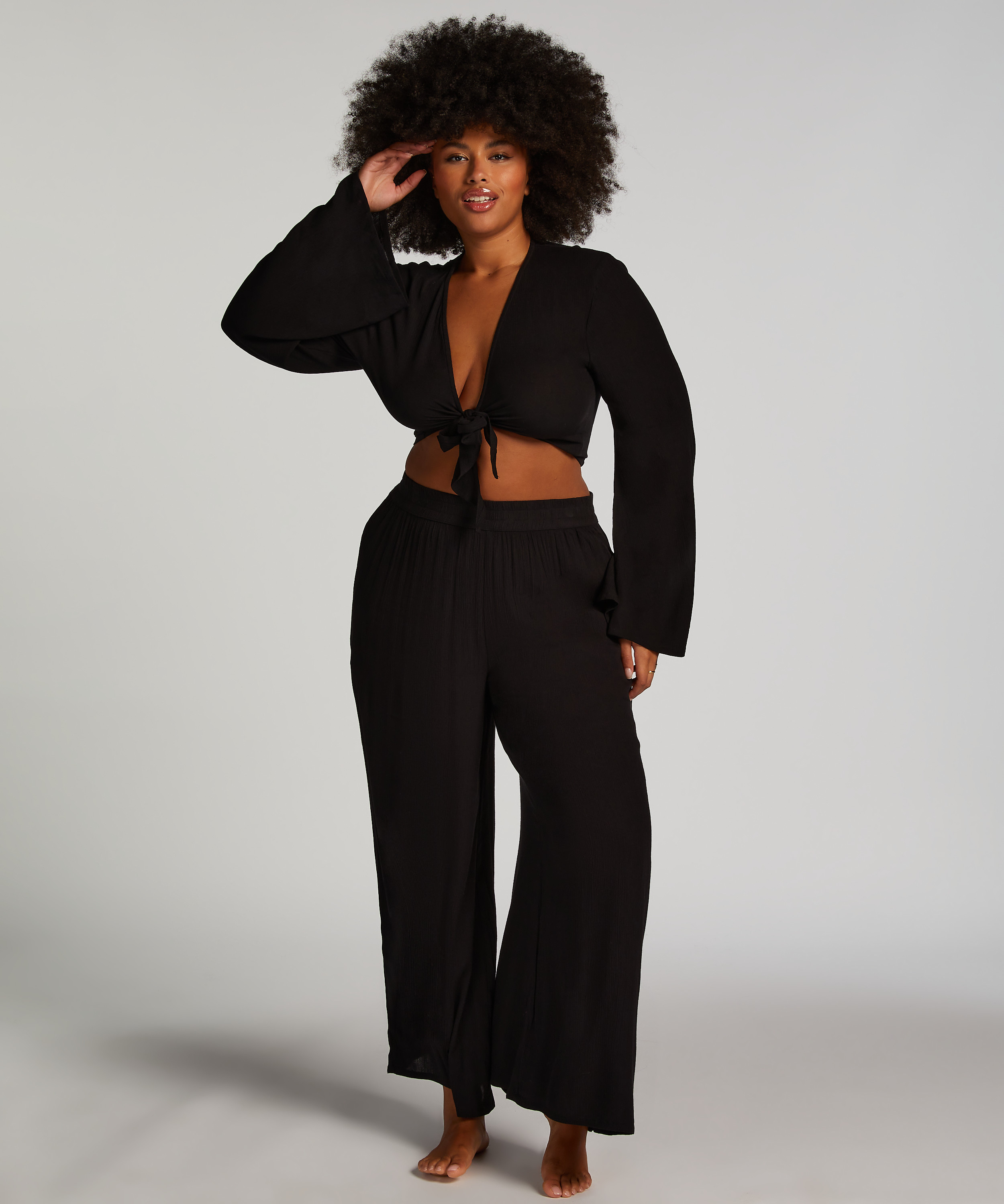 Top Haut à manches longues Knot, Noir, main