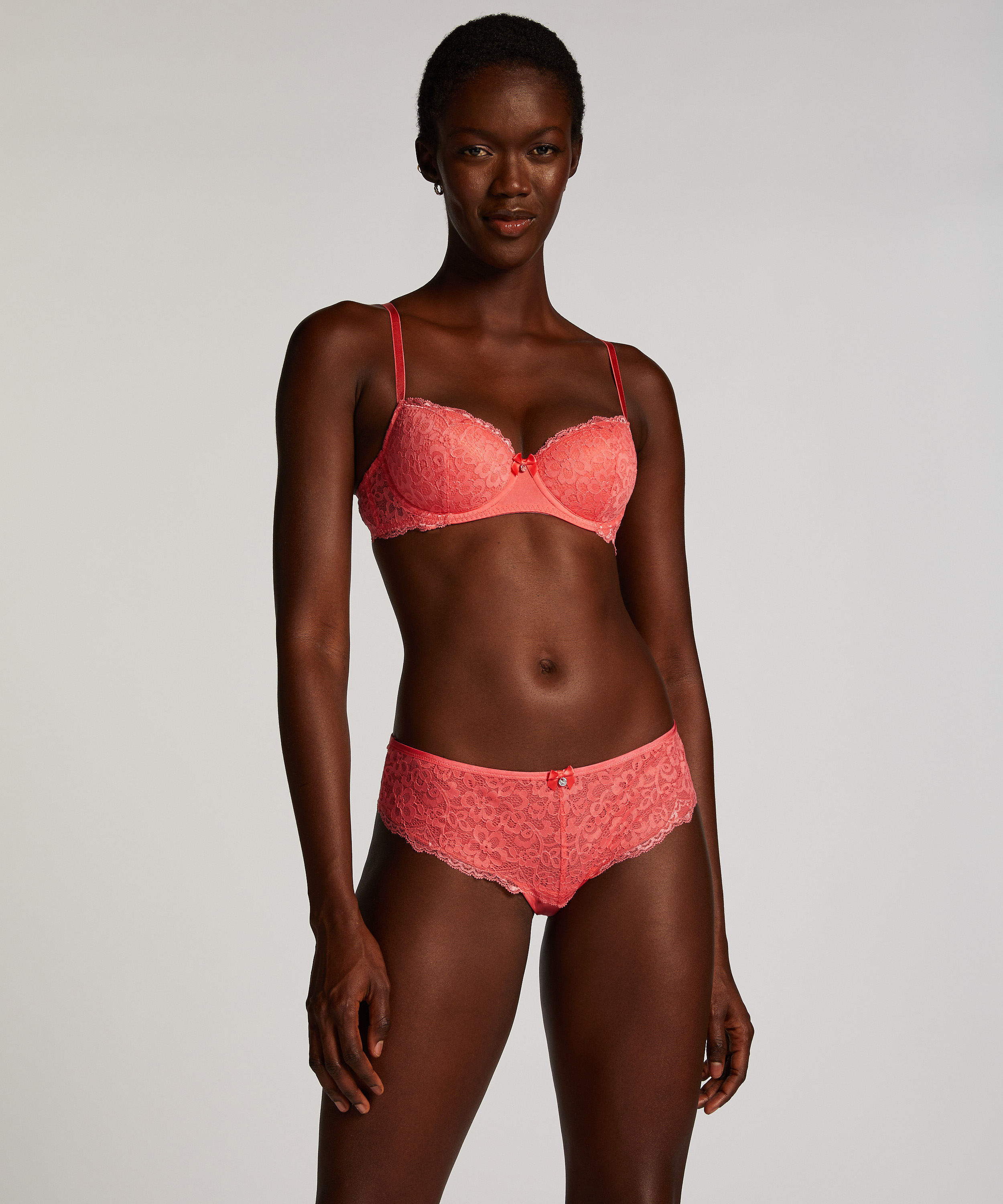Soutien-gorge à armatures préformé Marine, Rose, main