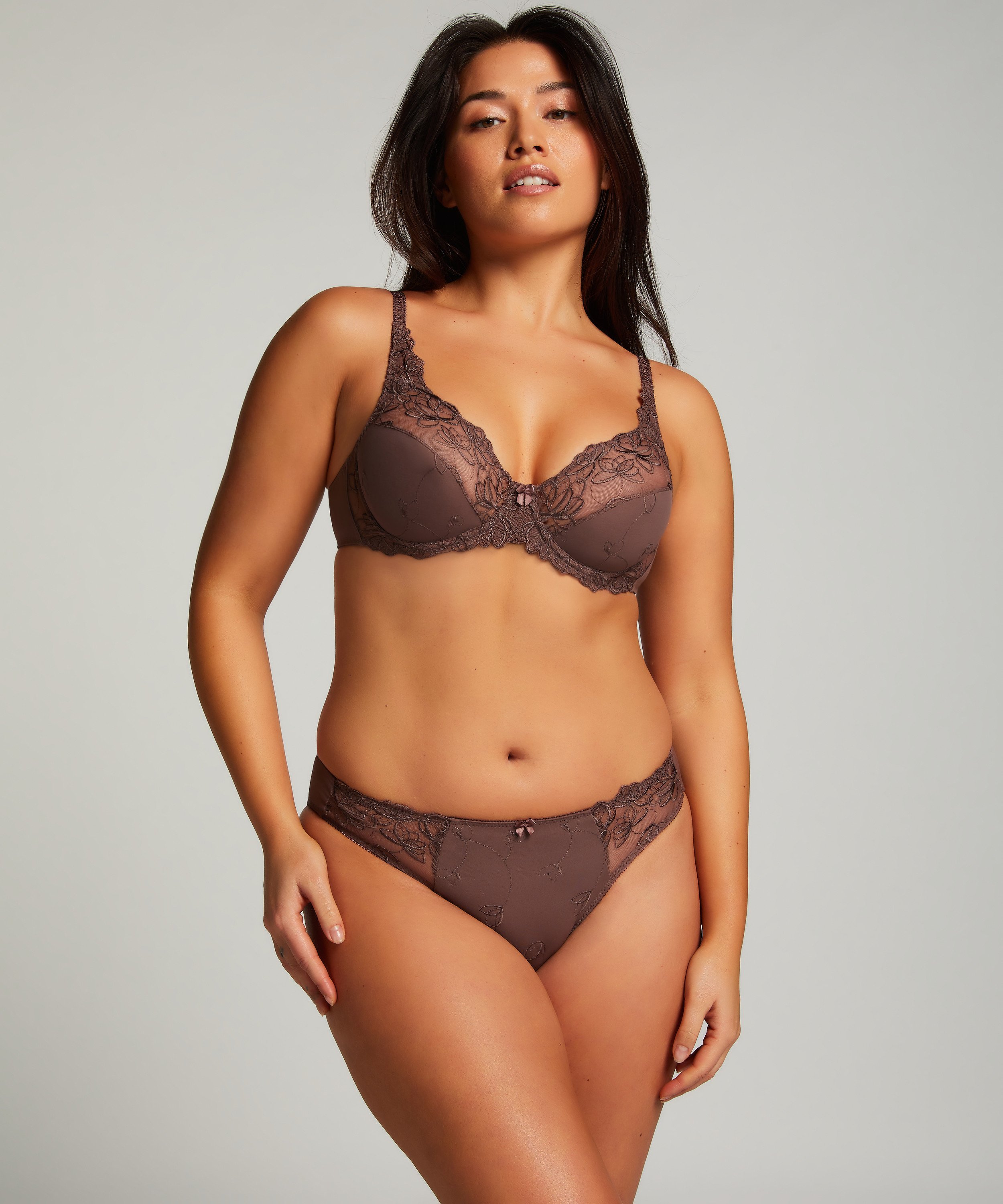 Soutien-gorge &agrave; armatures non-pr&eacute;form&eacute; Diva, Marron, main