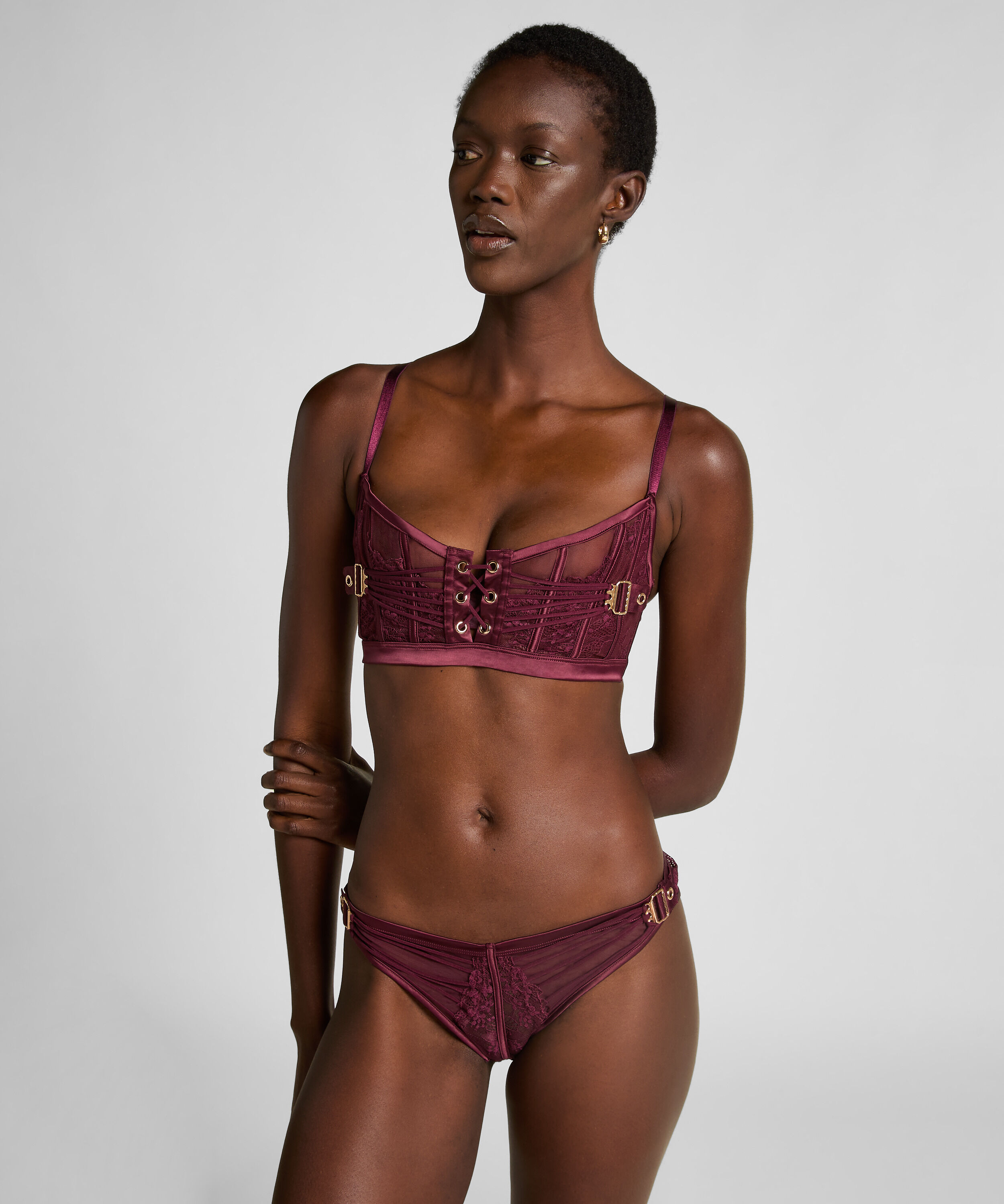Culotte brésilienne jambes hautes Avela, Rouge Culotte brésilienne jambes hautes Avela, Rouge
