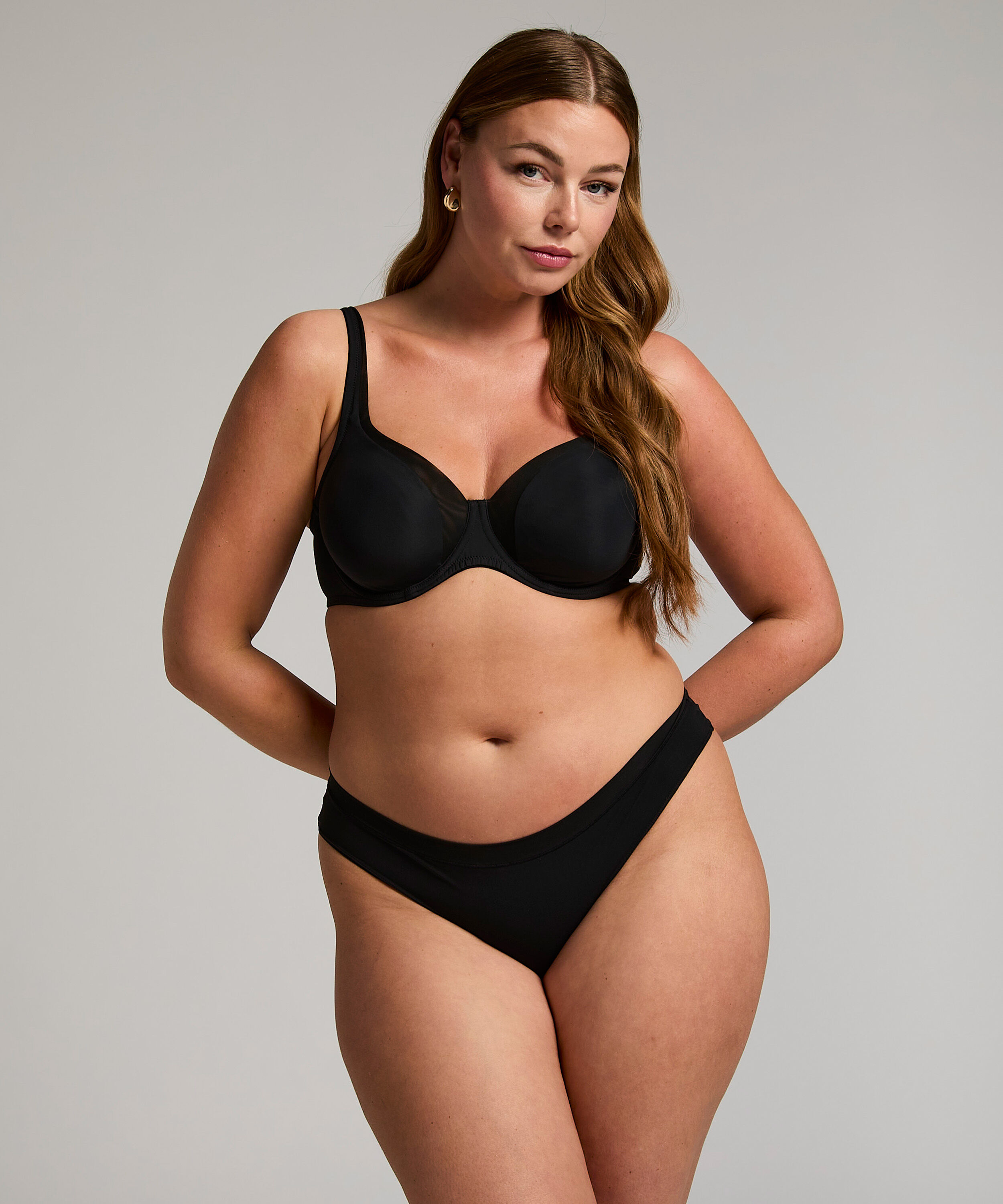 Slip brésilien en maille, Noir