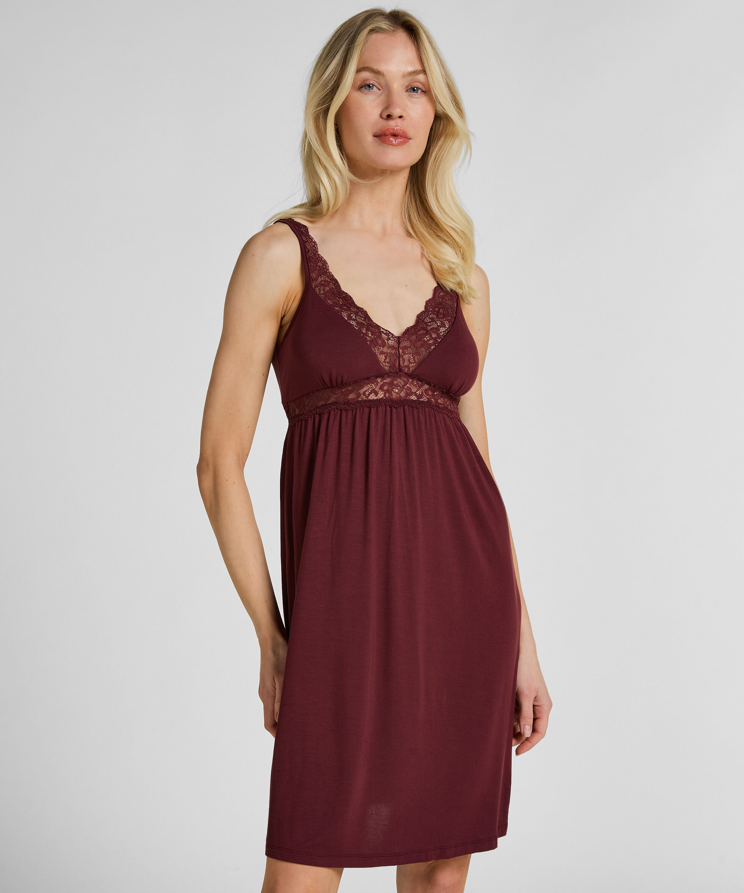 Nuisette en Jersey avec Dentelle, Violet