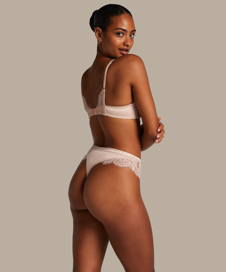 String Chalice, Rose