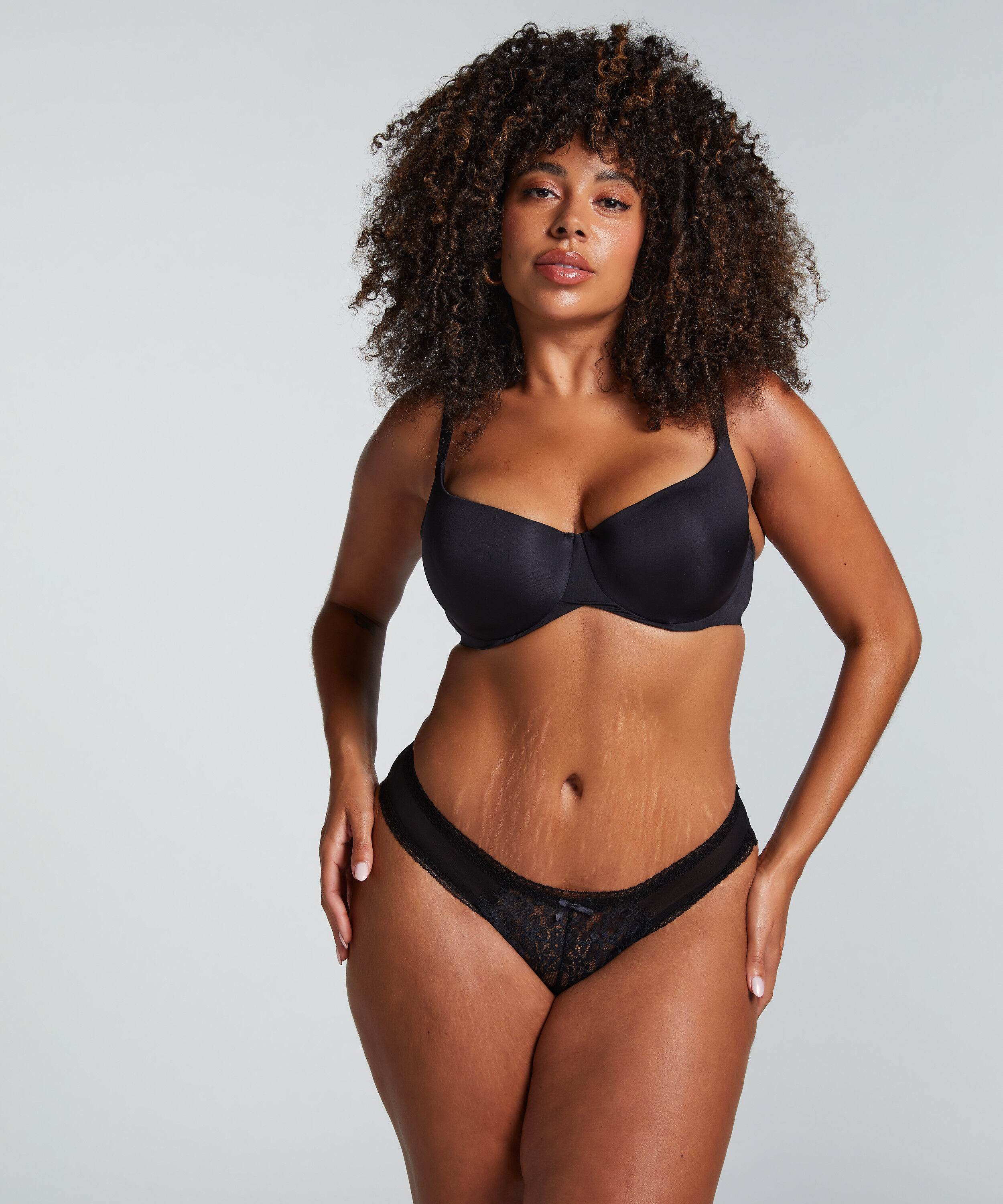 Slip brésilien Kailey, Noir Slip brésilien Kailey, Noir