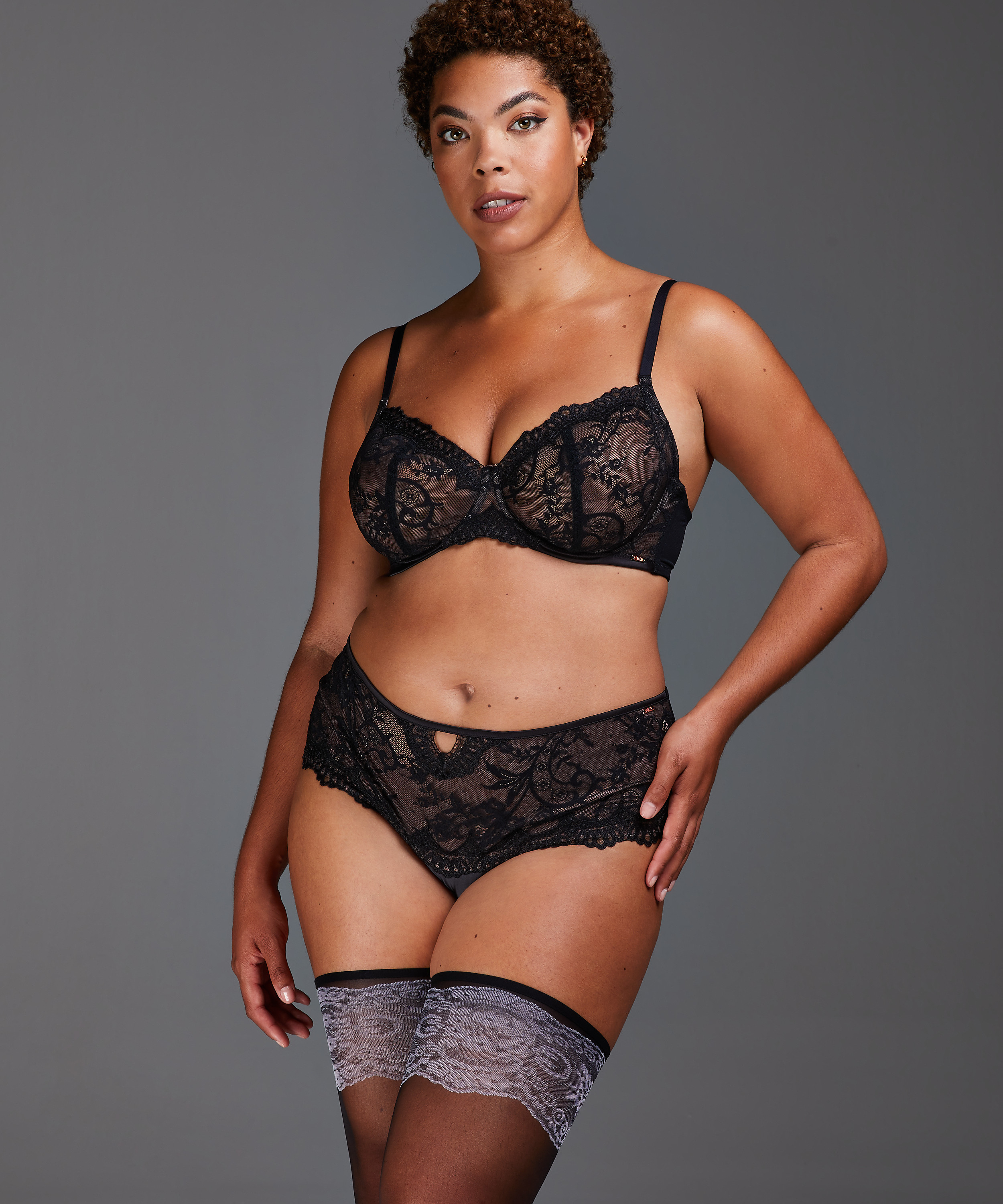 Soutien-gorge &agrave; armatures non-pr&eacute;form&eacute; Helena, Noir, main