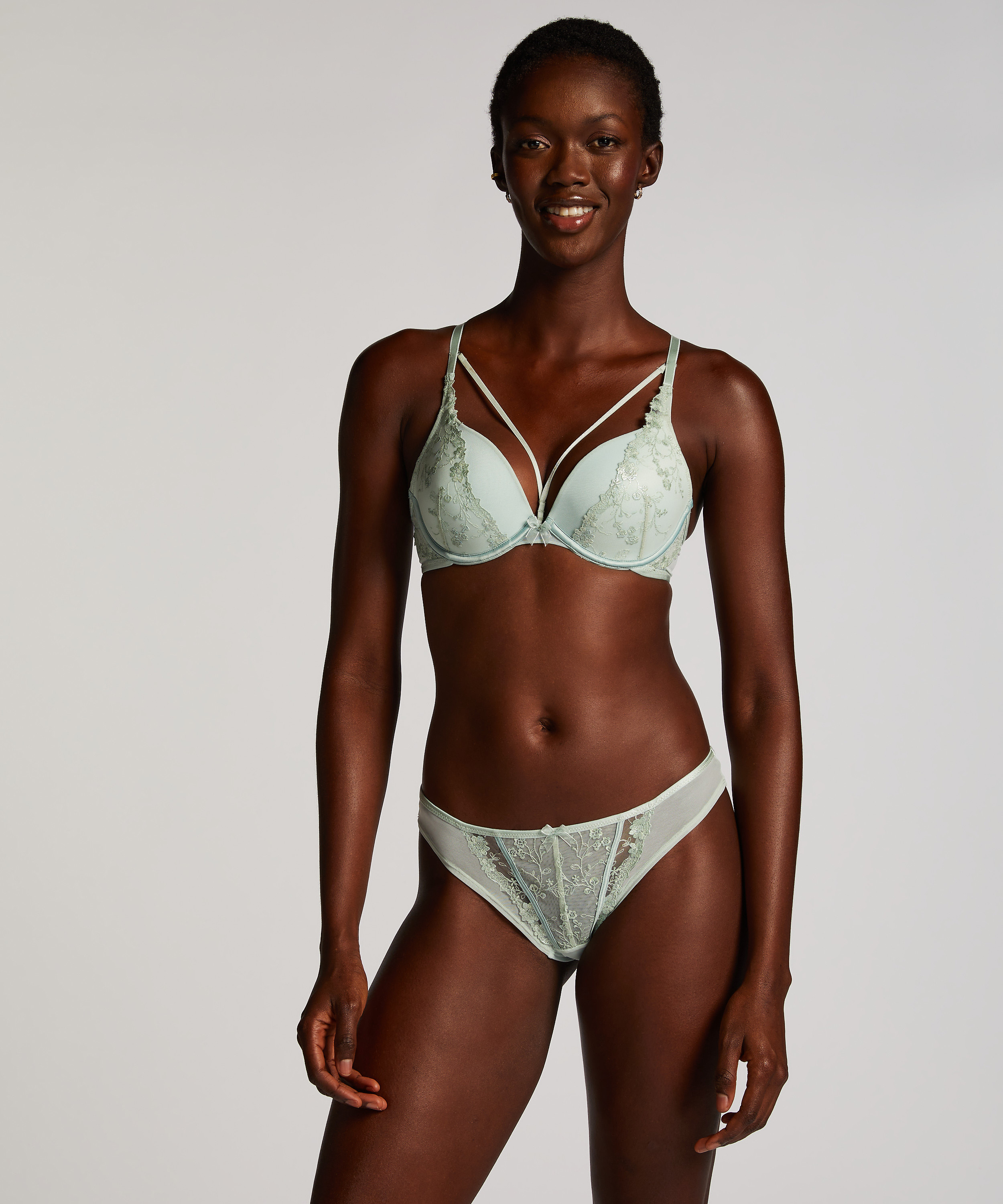Soutien-gorge à armatures préformé push-up Lillia, Vert, main